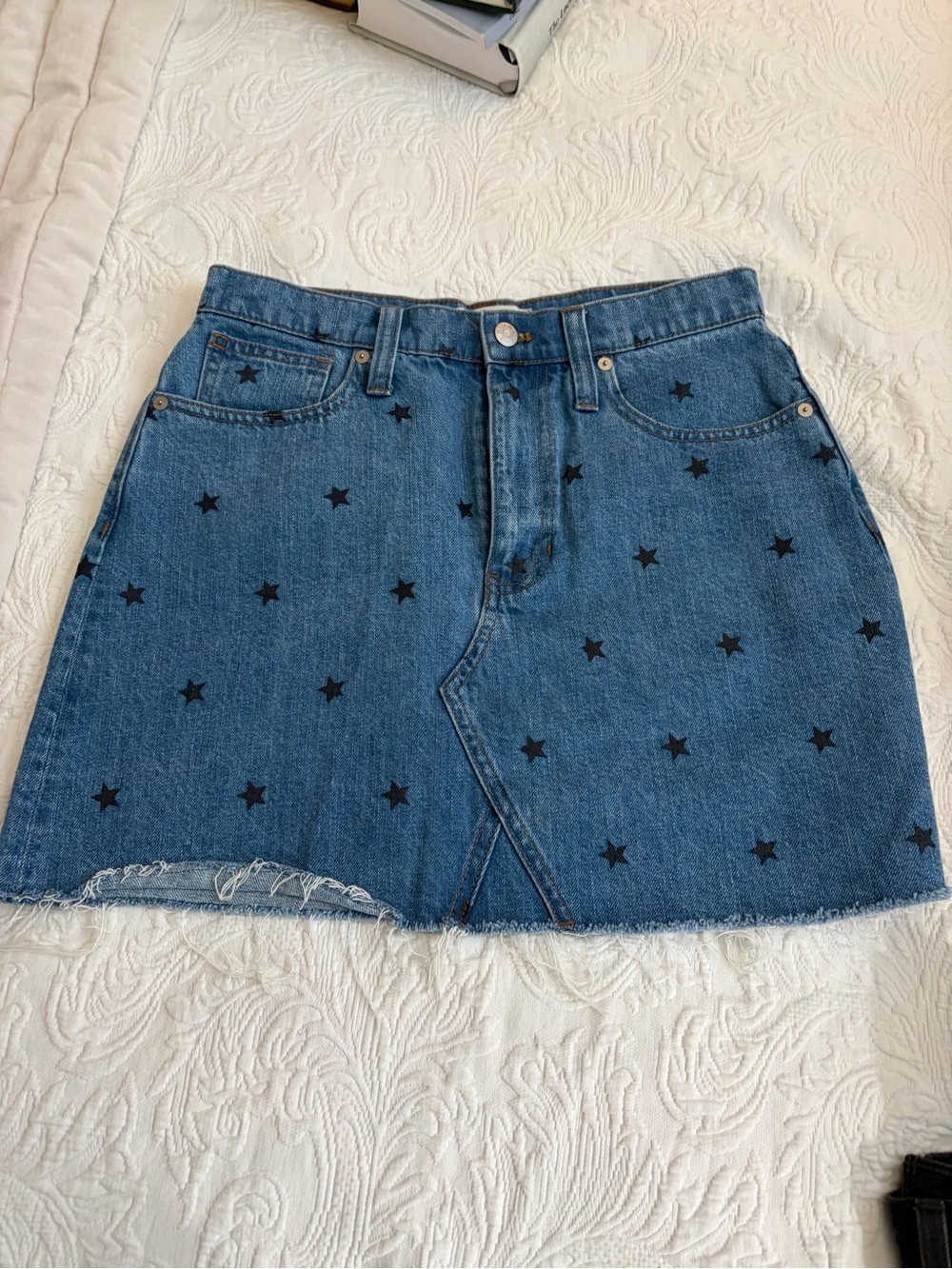 Madewell 27 Denim Star-Print Mini Skirt in Blue - Picture 1 of 3